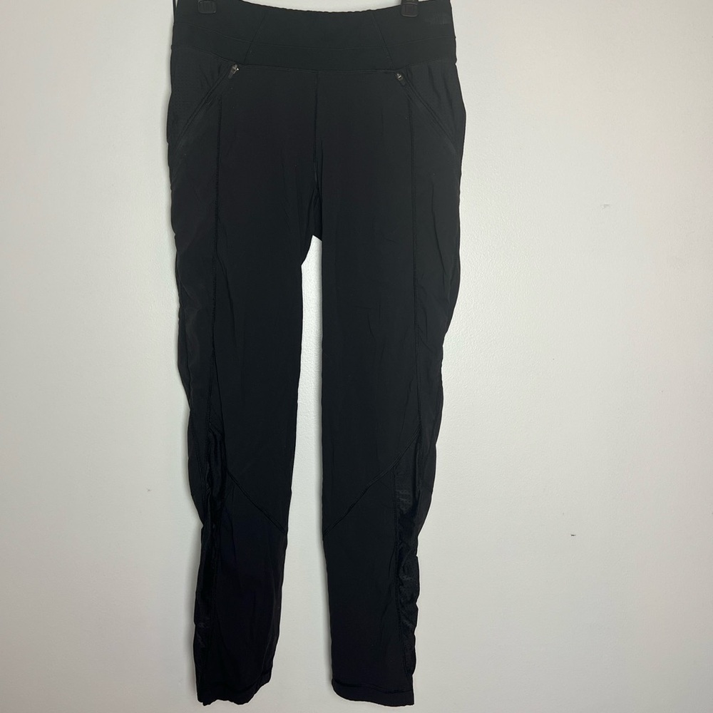The North Face Women's Black FlashDry Athletic Pant